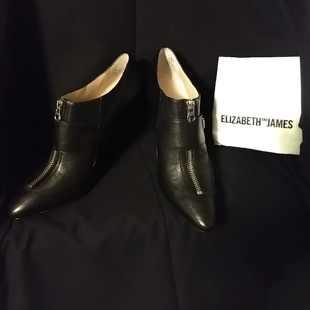 Women's Ankle Booties